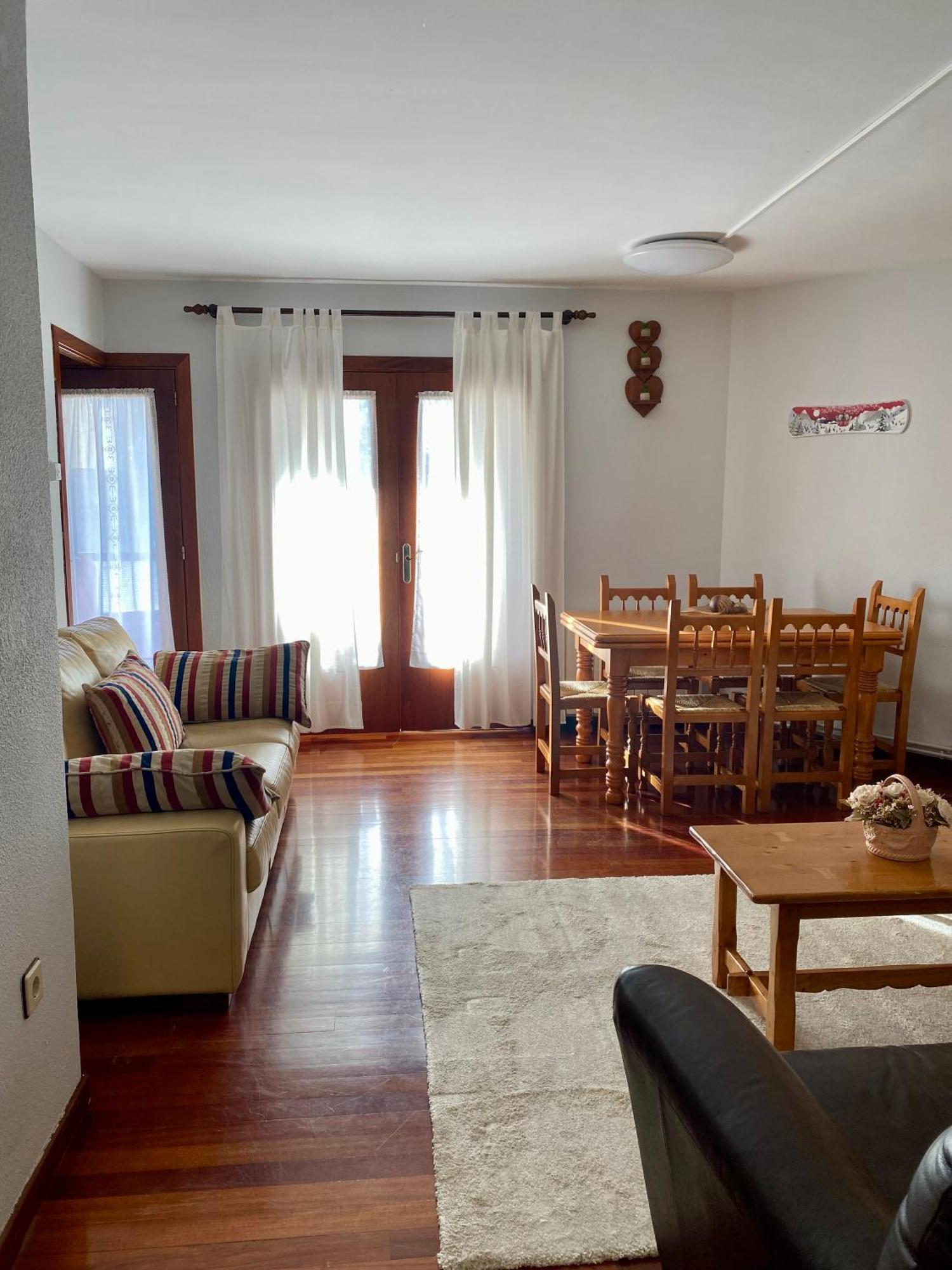 Apartment La Pinada *